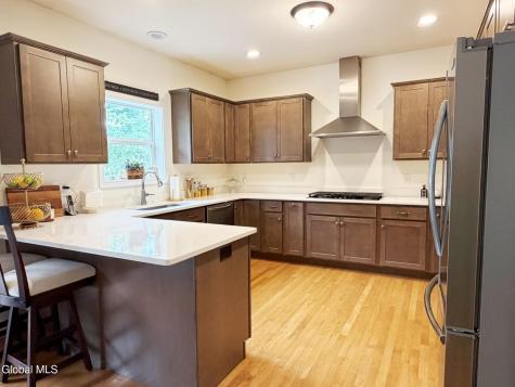 905 Ridgeview Circle Castleton On Hudson NY 12033