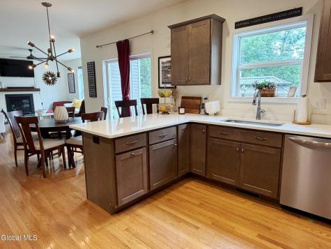 905 Ridgeview Circle Castleton On Hudson NY 12033