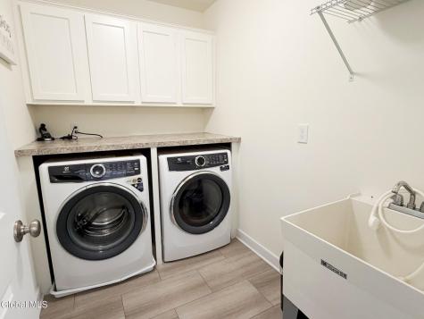 905 Ridgeview Circle Castleton On Hudson NY 12033