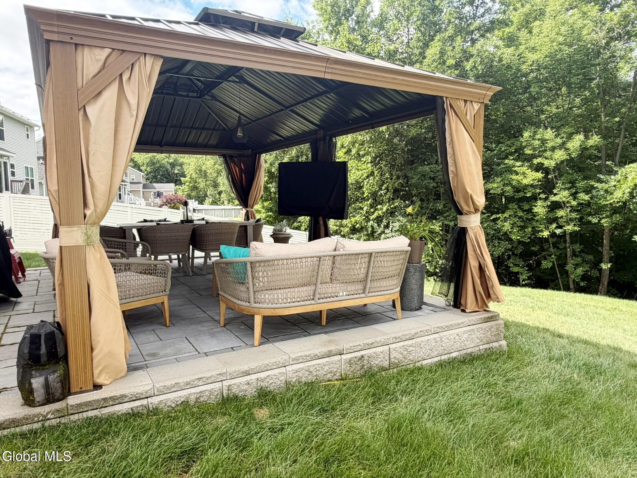 905 Ridgeview Circle Castleton On Hudson NY 12033
