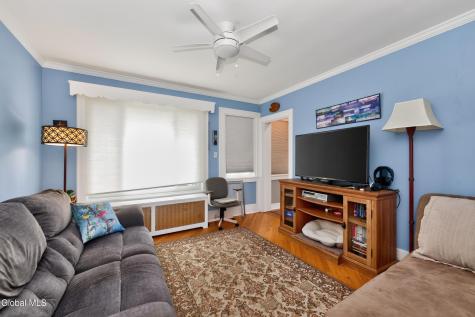 53 Tallmadge Place Mechanicville NY 12118