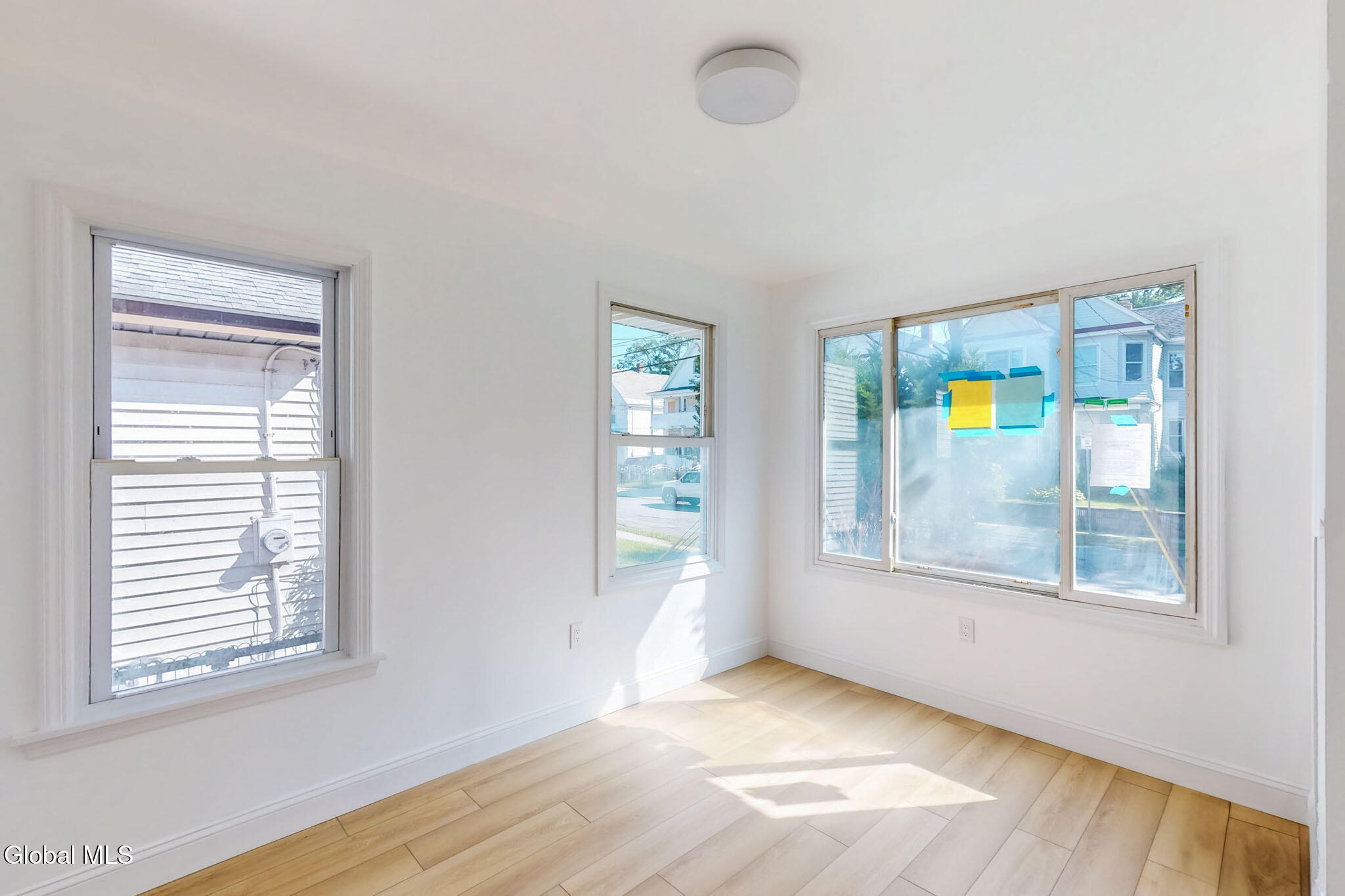 450 Eleanor Street Schenectady NY 12306
