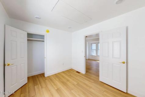 450 Eleanor Street Schenectady NY 12306