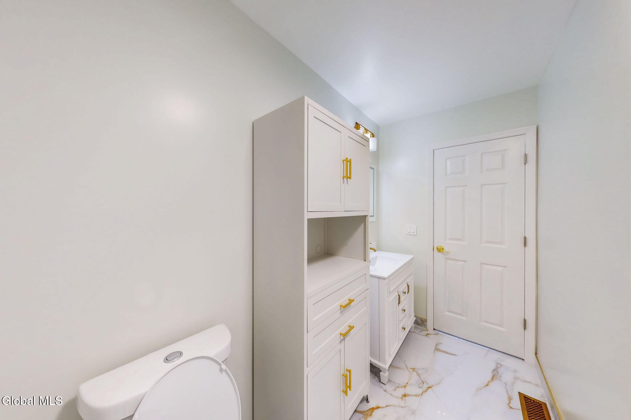 450 Eleanor Street Schenectady NY 12306