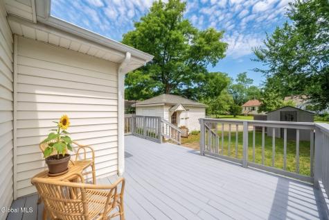 450 Eleanor Street Schenectady NY 12306