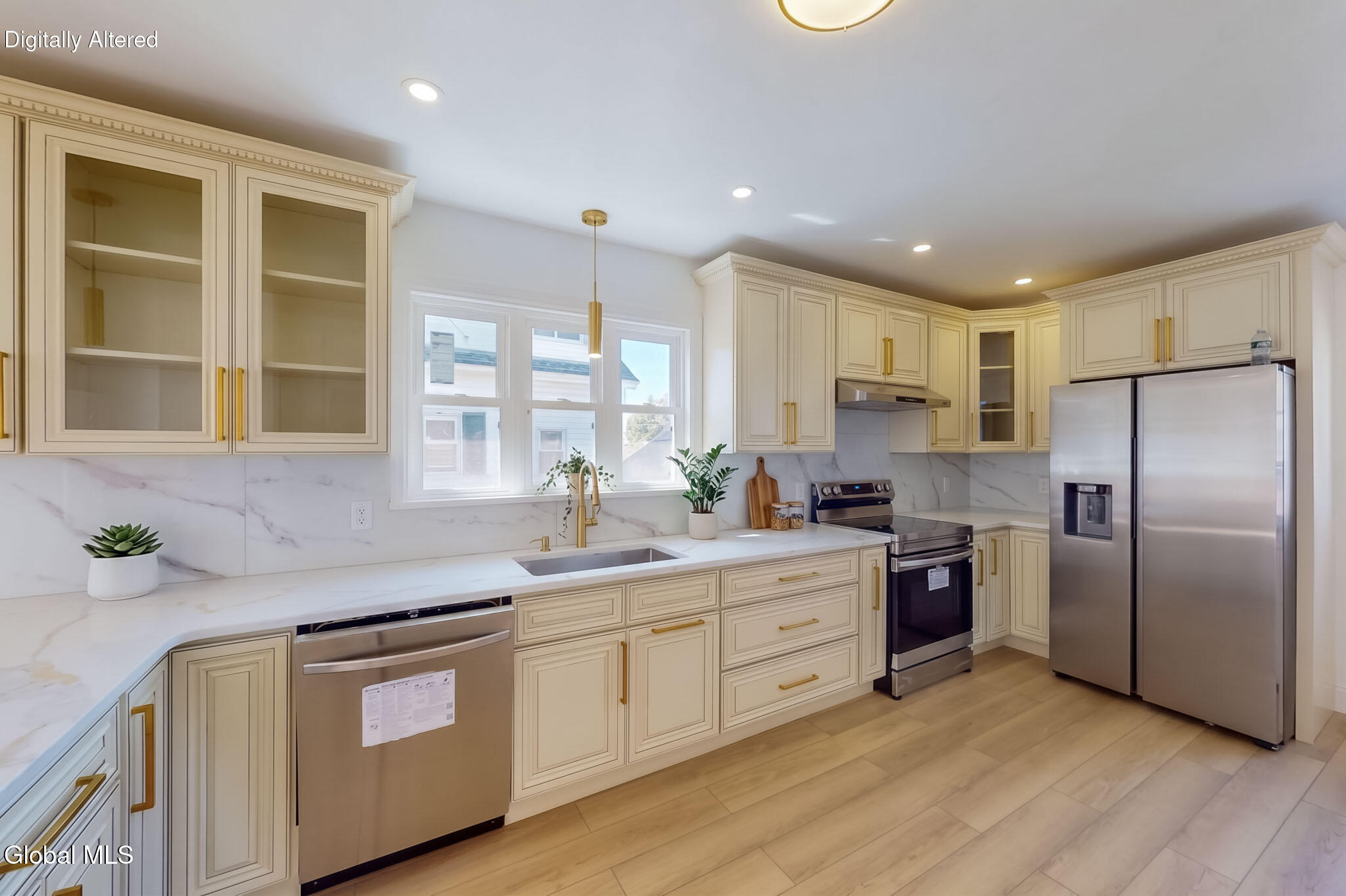 450 Eleanor Street Schenectady NY 12306