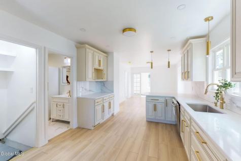 450 Eleanor Street Schenectady NY 12306
