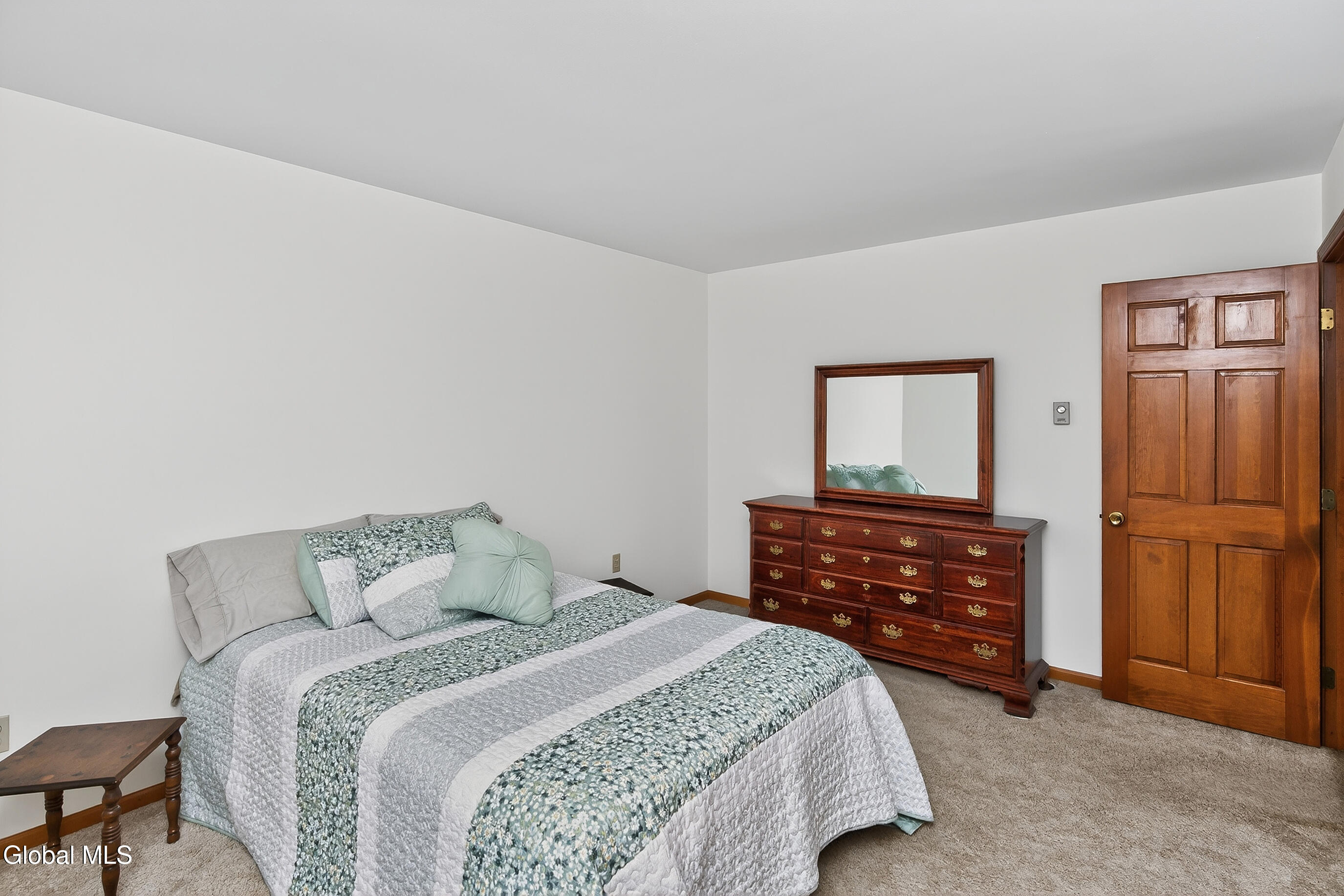 26 Sugar Pine Road Queensbury NY 12804