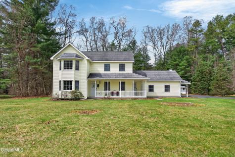 26 Sugar Pine Road Queensbury NY 12804