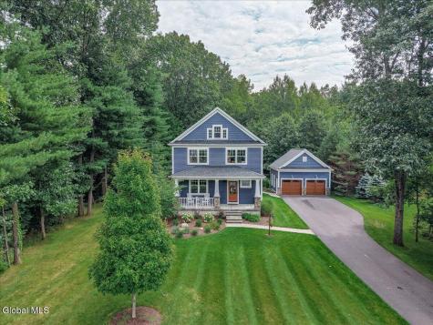 10 Emerald Terrace Clifton Park NY 12065