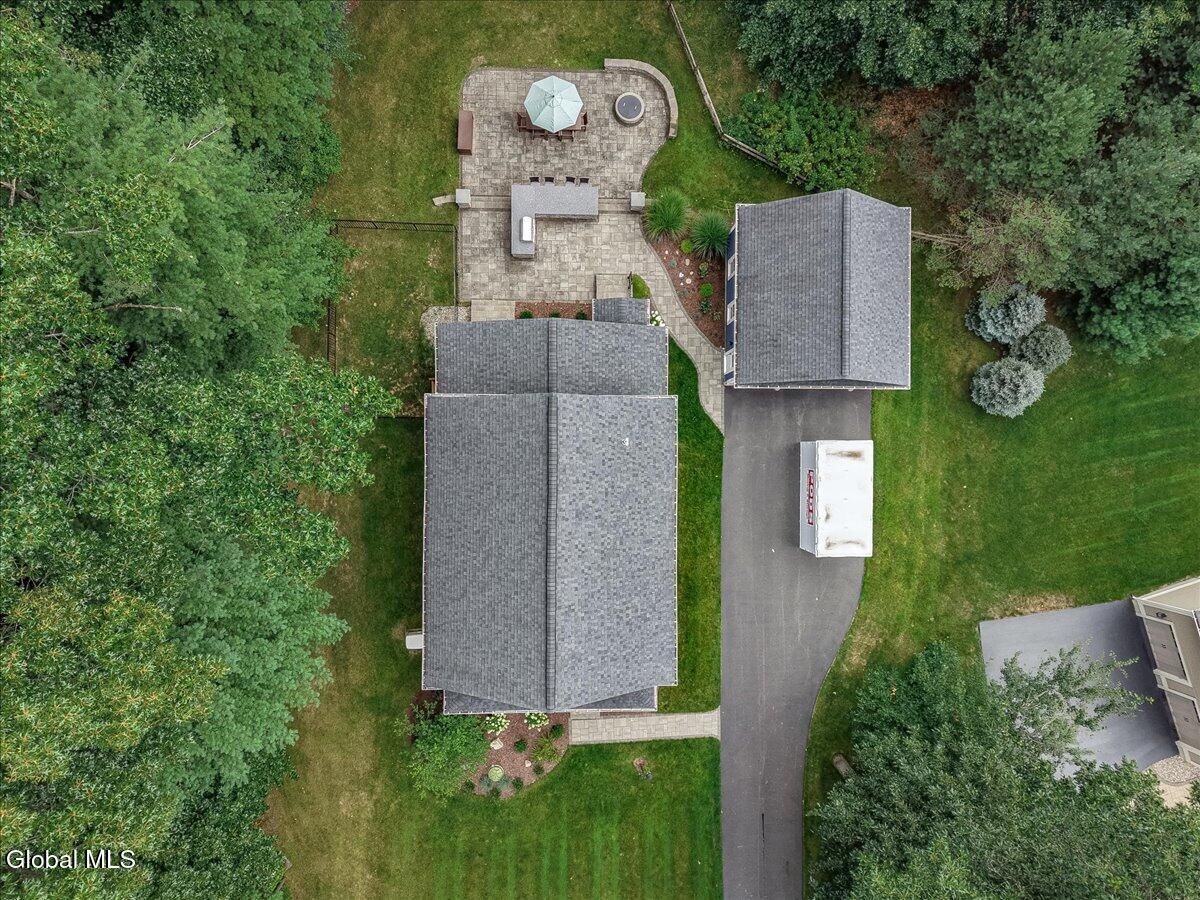 10 Emerald Terrace Clifton Park NY 12065