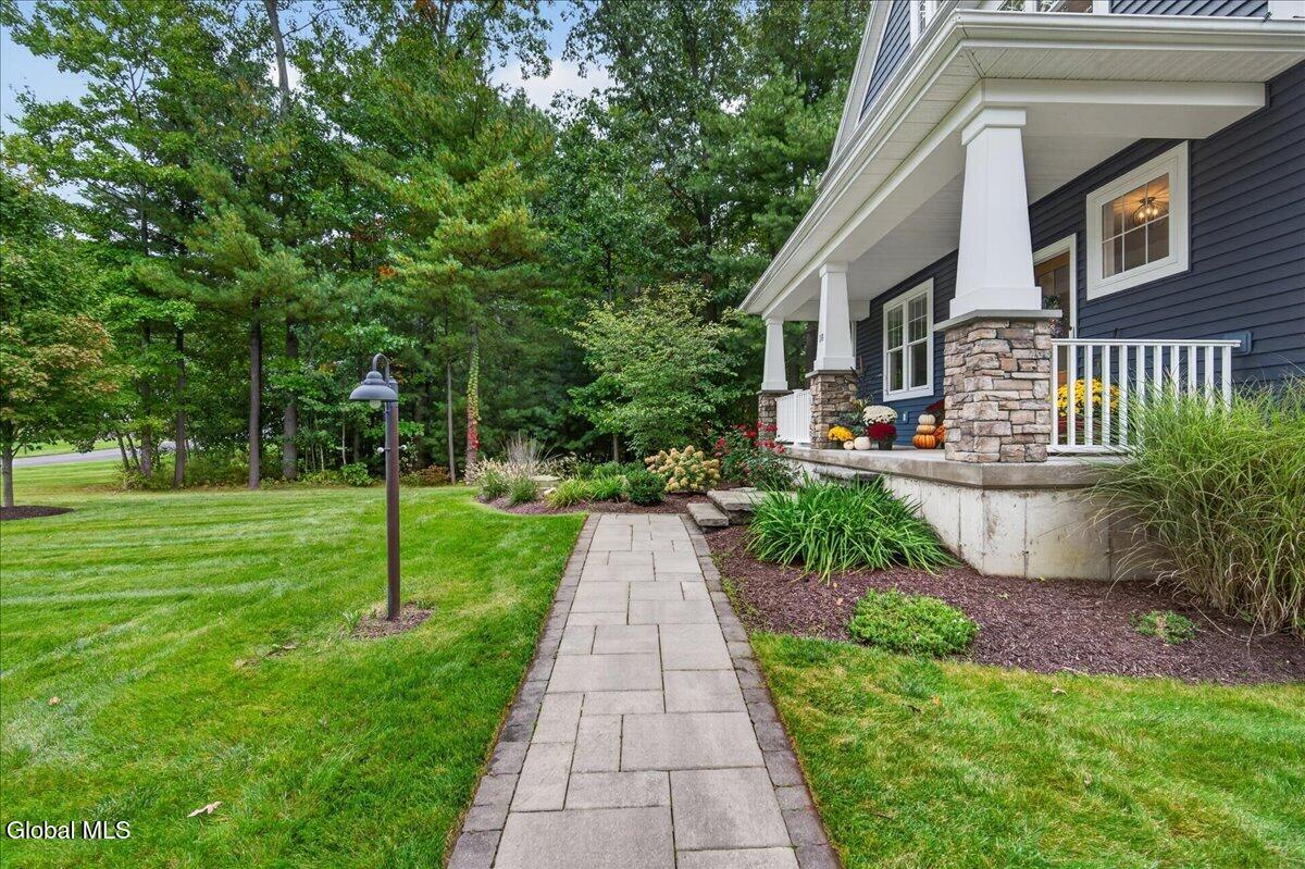 10 Emerald Terrace Clifton Park NY 12065