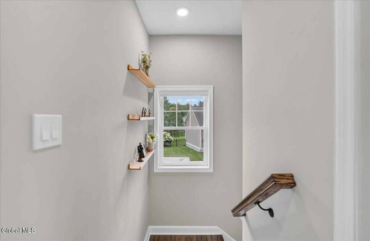 10 Emerald Terrace Clifton Park NY 12065