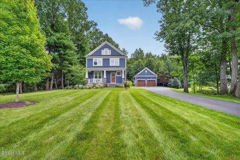 10 Emerald Terrace Clifton Park NY 12065