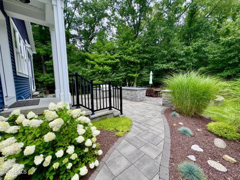 10 Emerald Terrace Clifton Park NY 12065