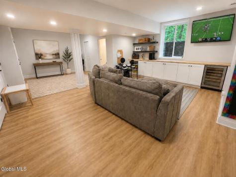 10 Emerald Terrace Clifton Park NY 12065