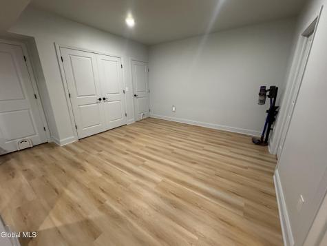 10 Emerald Terrace Clifton Park NY 12065