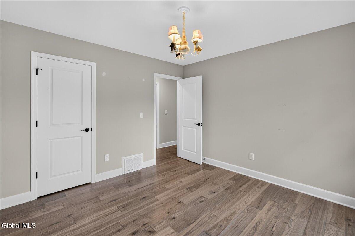 10 Emerald Terrace Clifton Park NY 12065