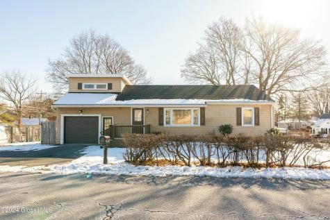 2 Marriner Avenue Albany NY 12205
