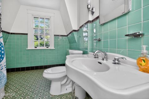 850 Mercer Street Albany NY 12208