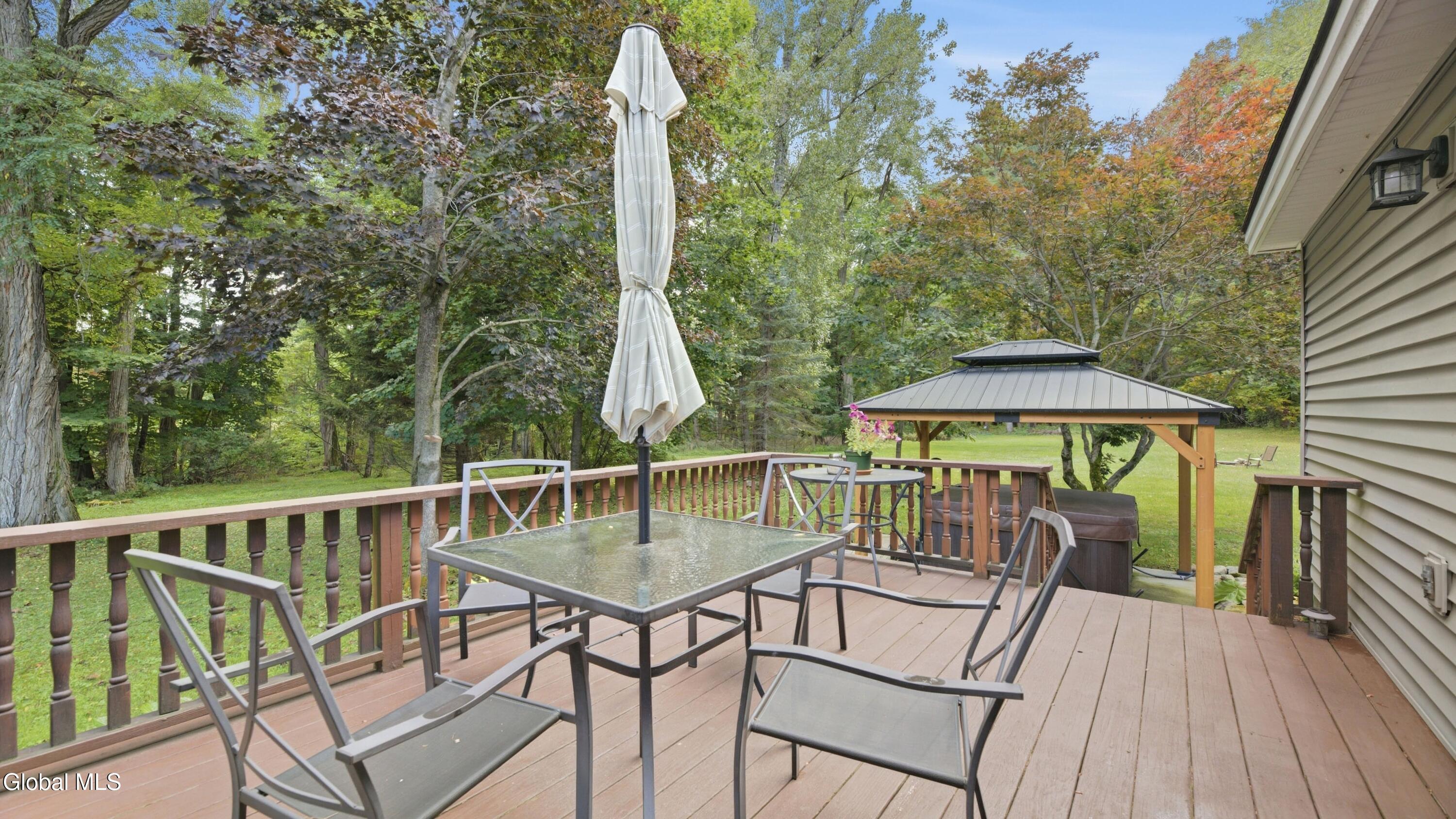 392 County Highway 152 Mayfield NY 12117
