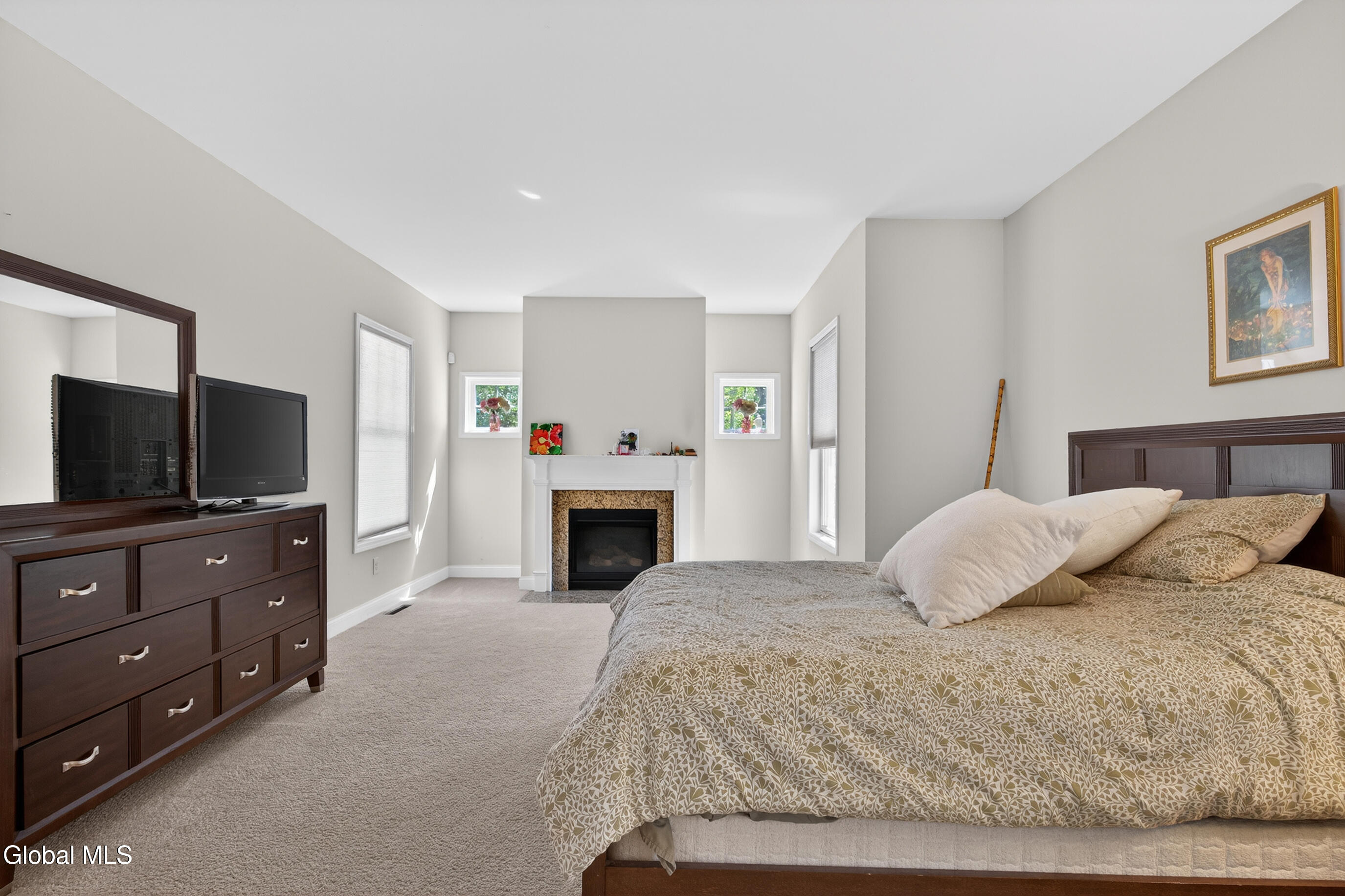 12 Carrington Court Clifton Park NY 12065