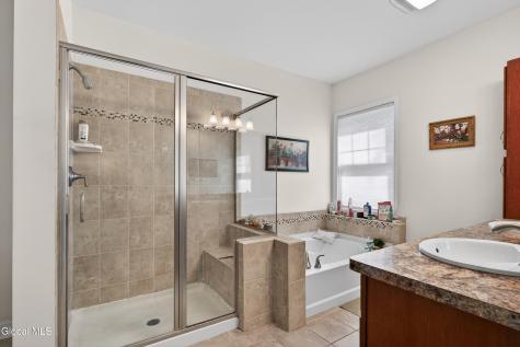 12 Carrington Court Clifton Park NY 12065