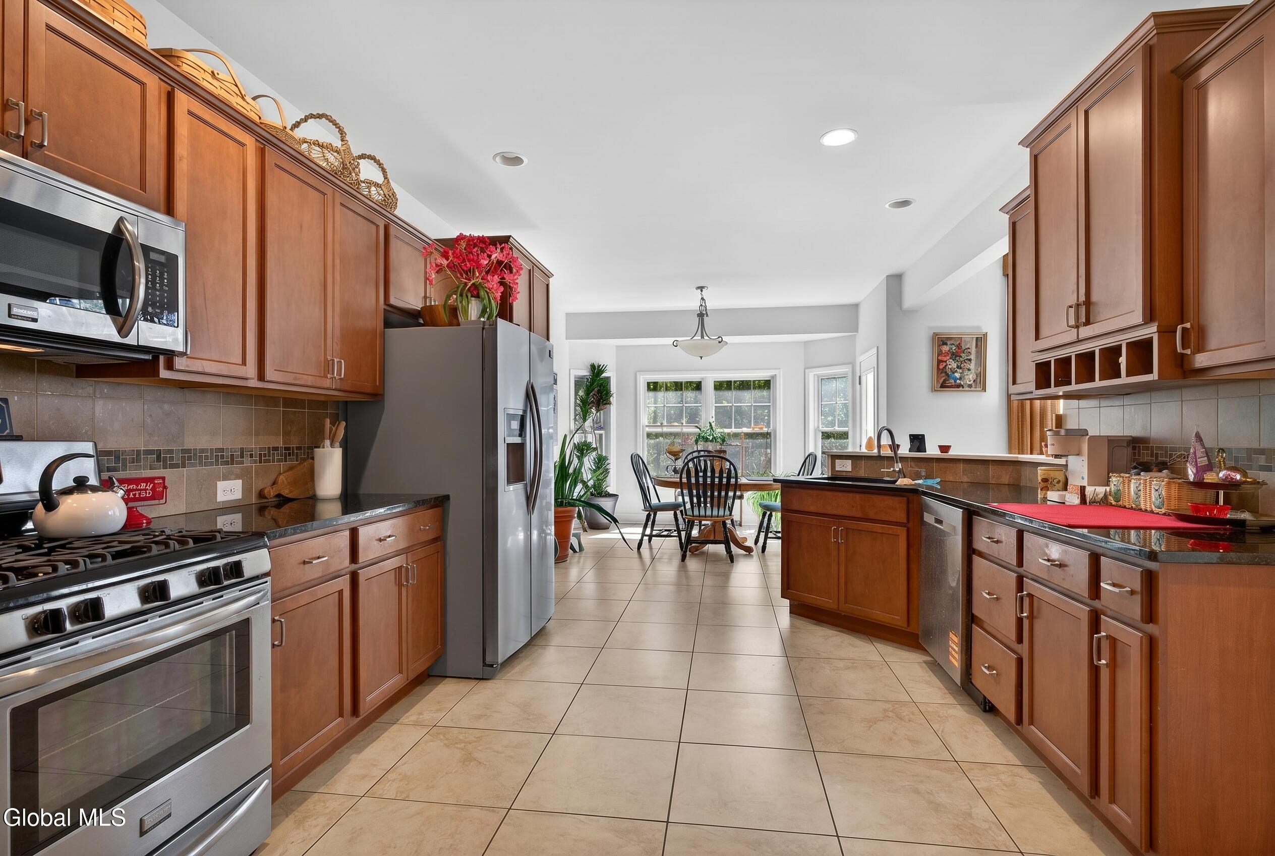 12 Carrington Court Clifton Park NY 12065