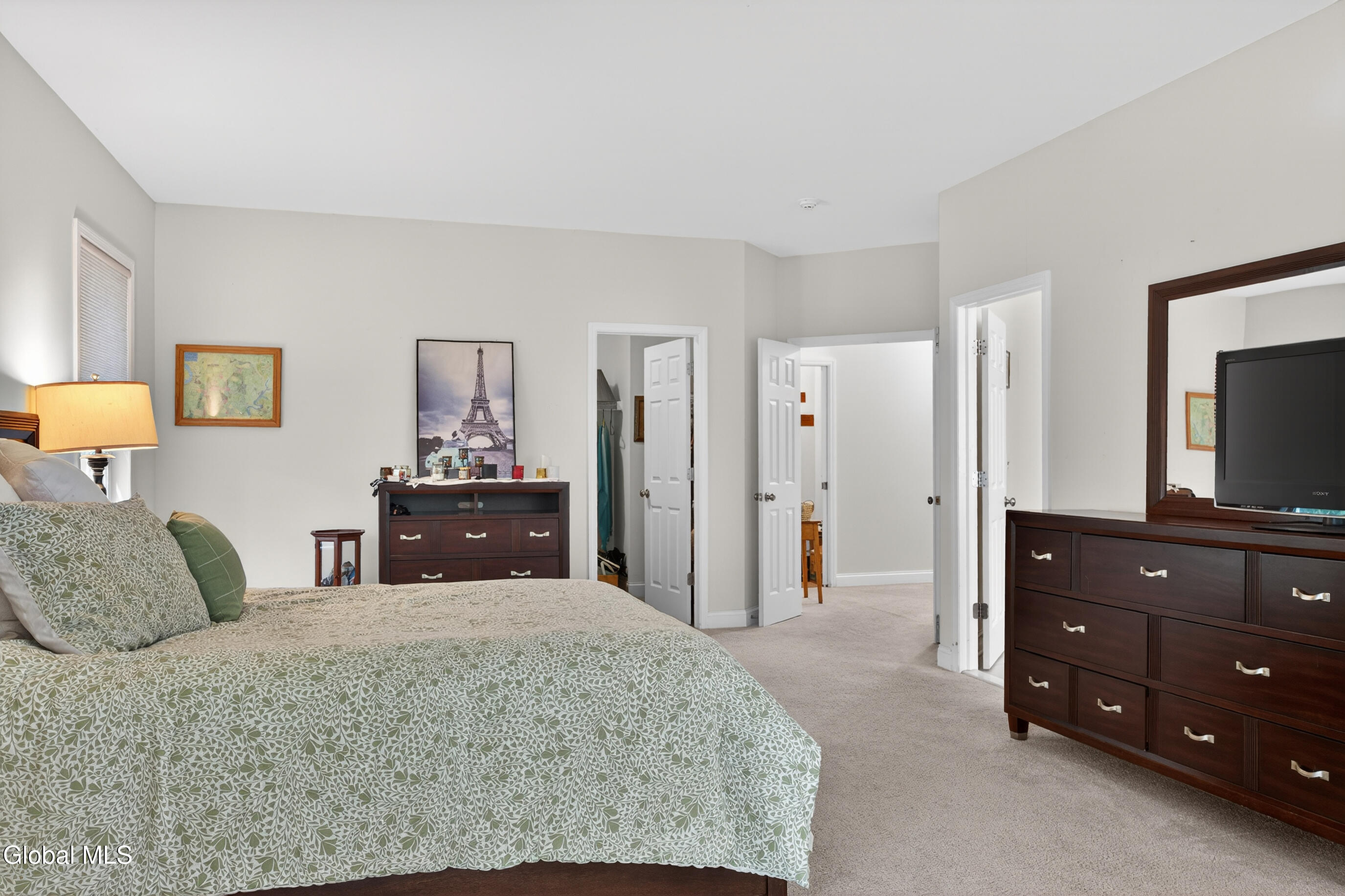 12 Carrington Court Clifton Park NY 12065