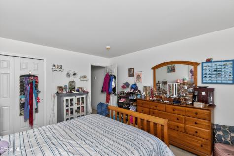 12 Carrington Court Clifton Park NY 12065