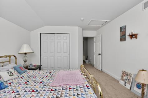 12 Carrington Court Clifton Park NY 12065