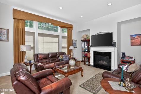12 Carrington Court Clifton Park NY 12065