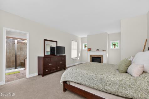 12 Carrington Court Clifton Park NY 12065
