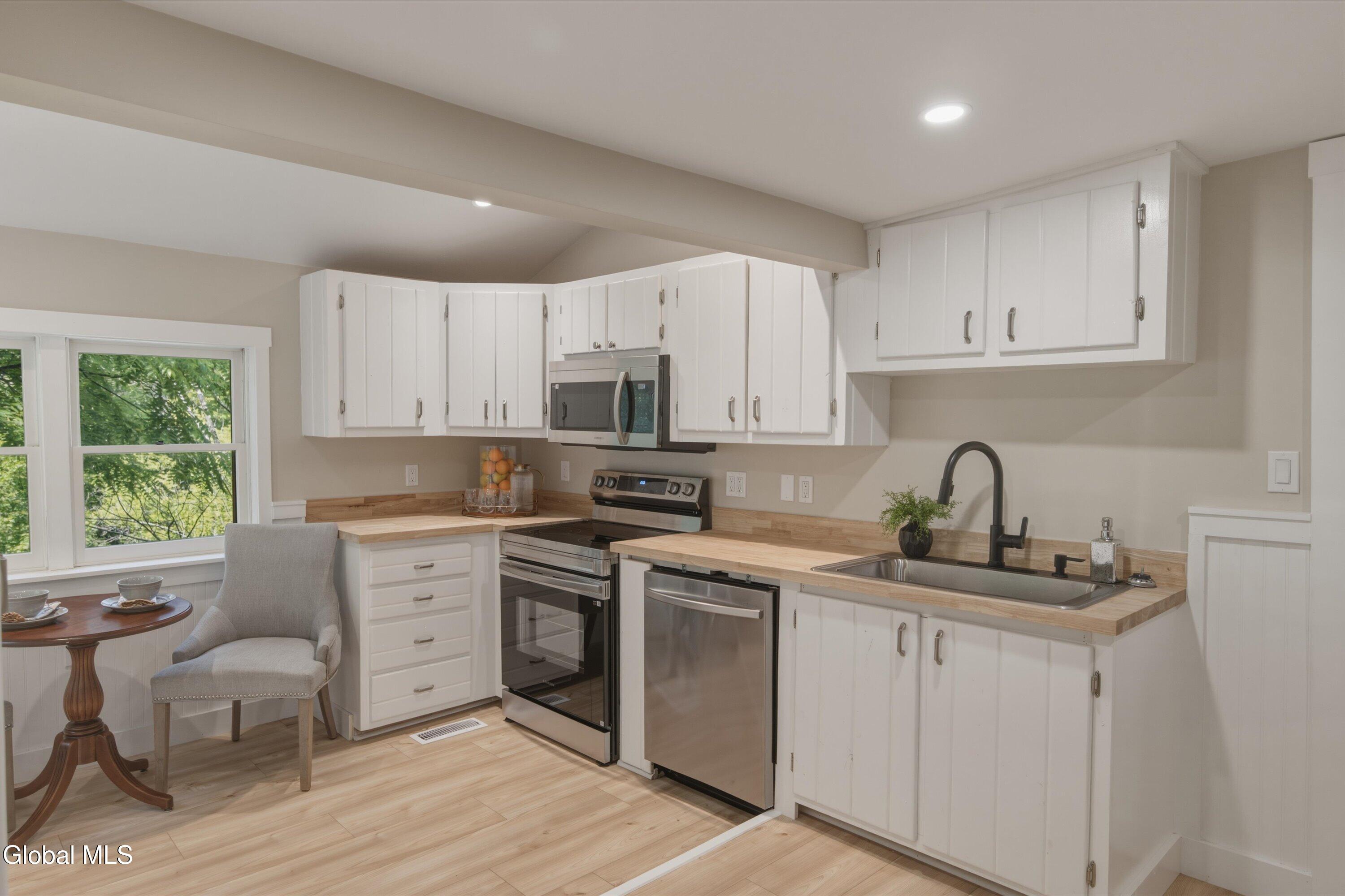 43 Bellamy Street Whitehall NY 12887