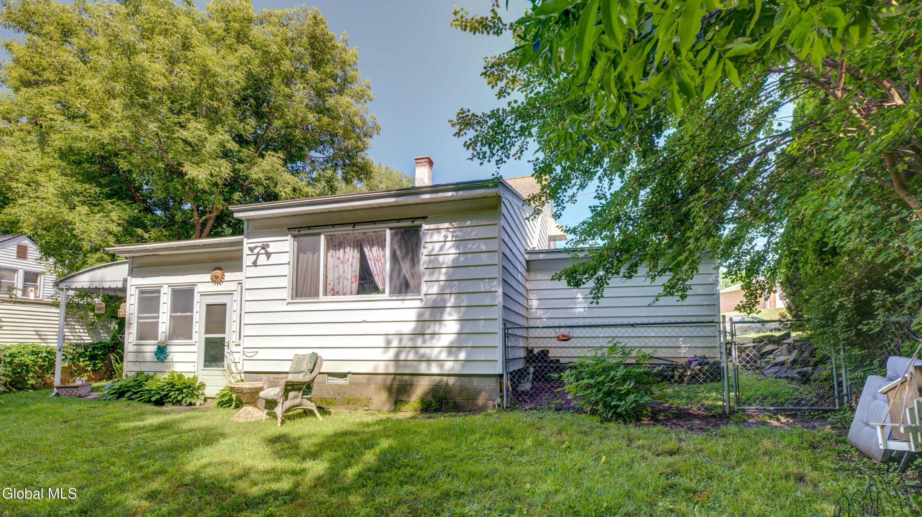 151 S Kingsboro Avenue Gloversville NY 12078