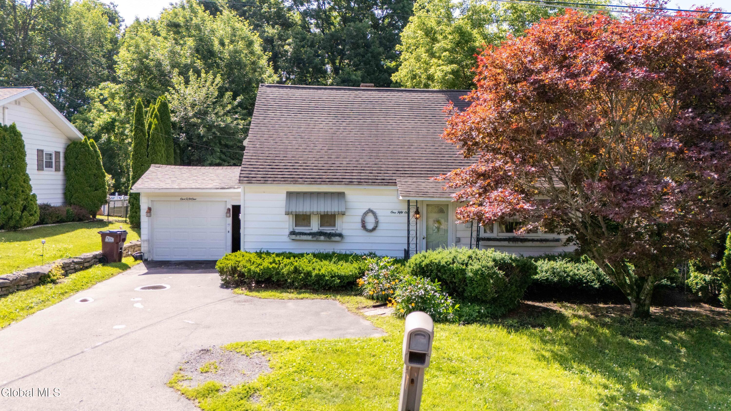 151 S Kingsboro Avenue Gloversville NY 12078