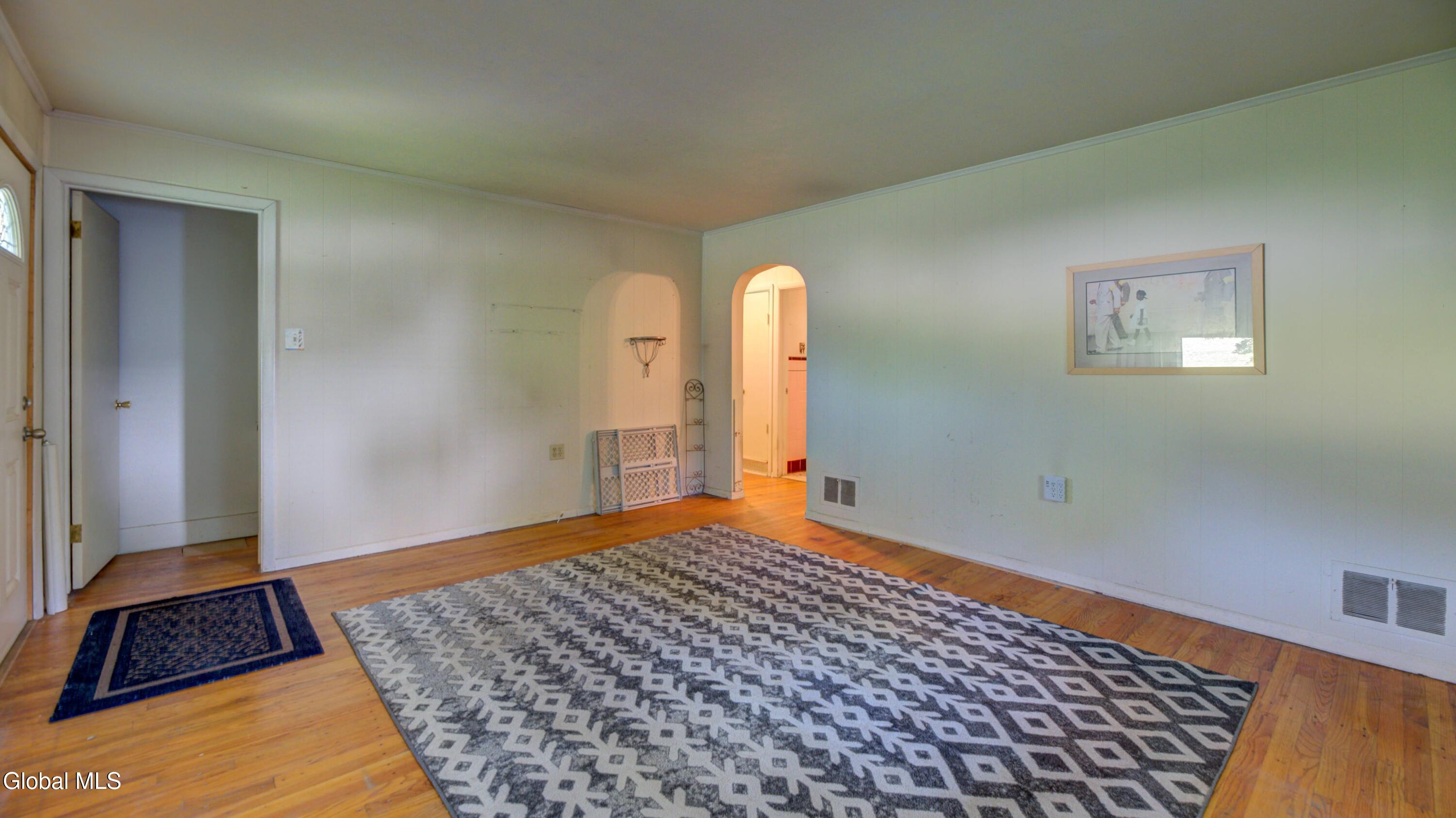 151 S Kingsboro Avenue Gloversville NY 12078
