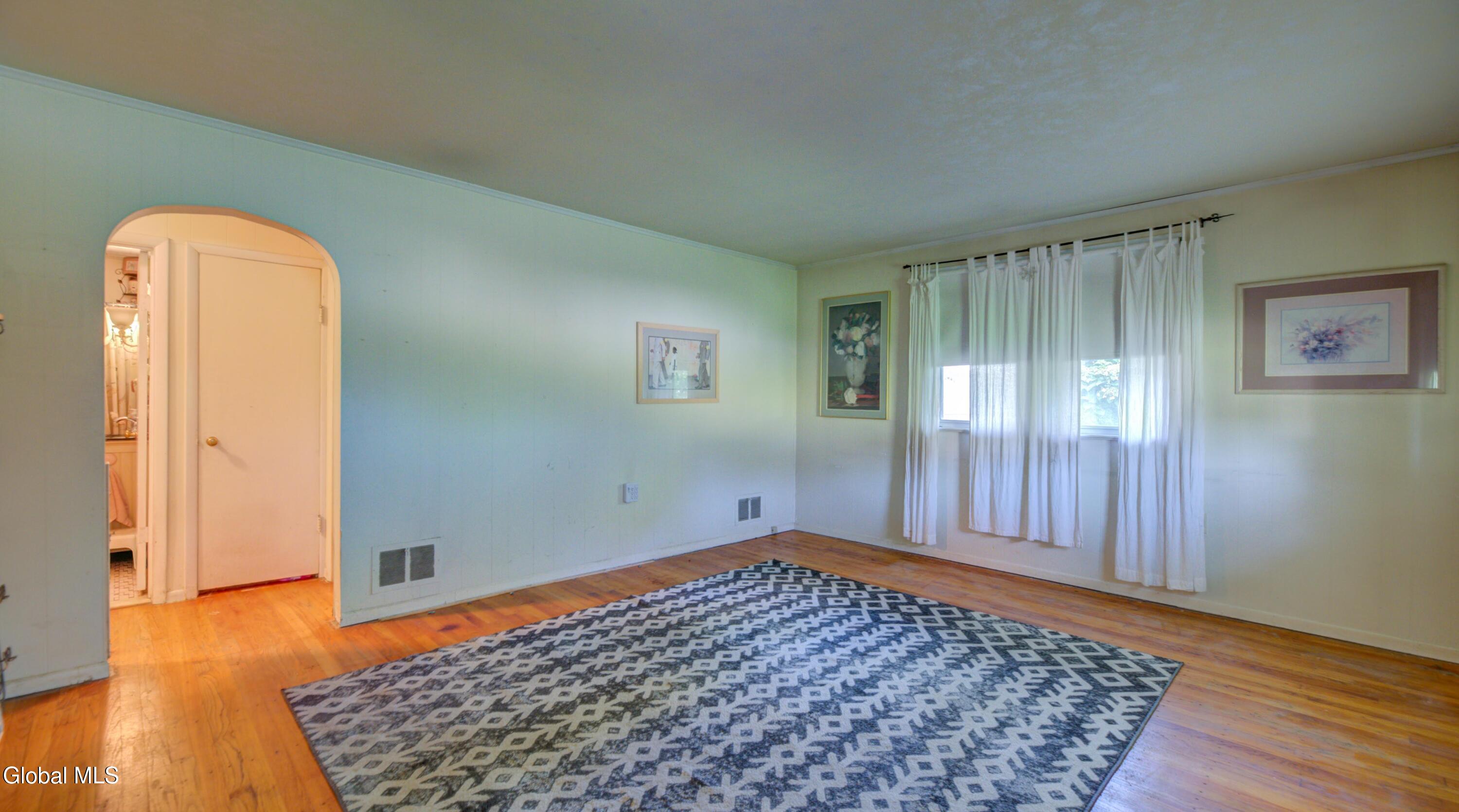 151 S Kingsboro Avenue Gloversville NY 12078