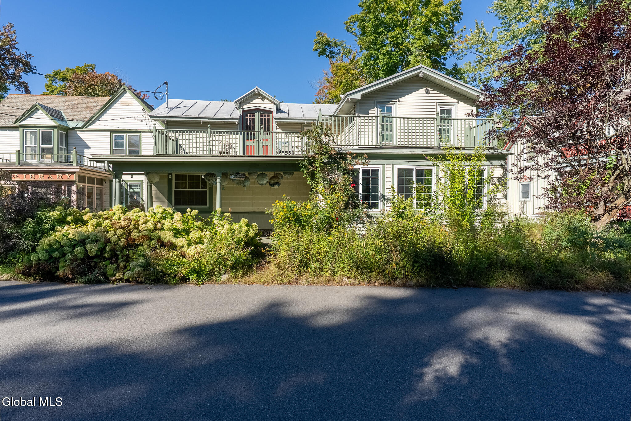 29 Wesley Avenue Round Lake NY 12151