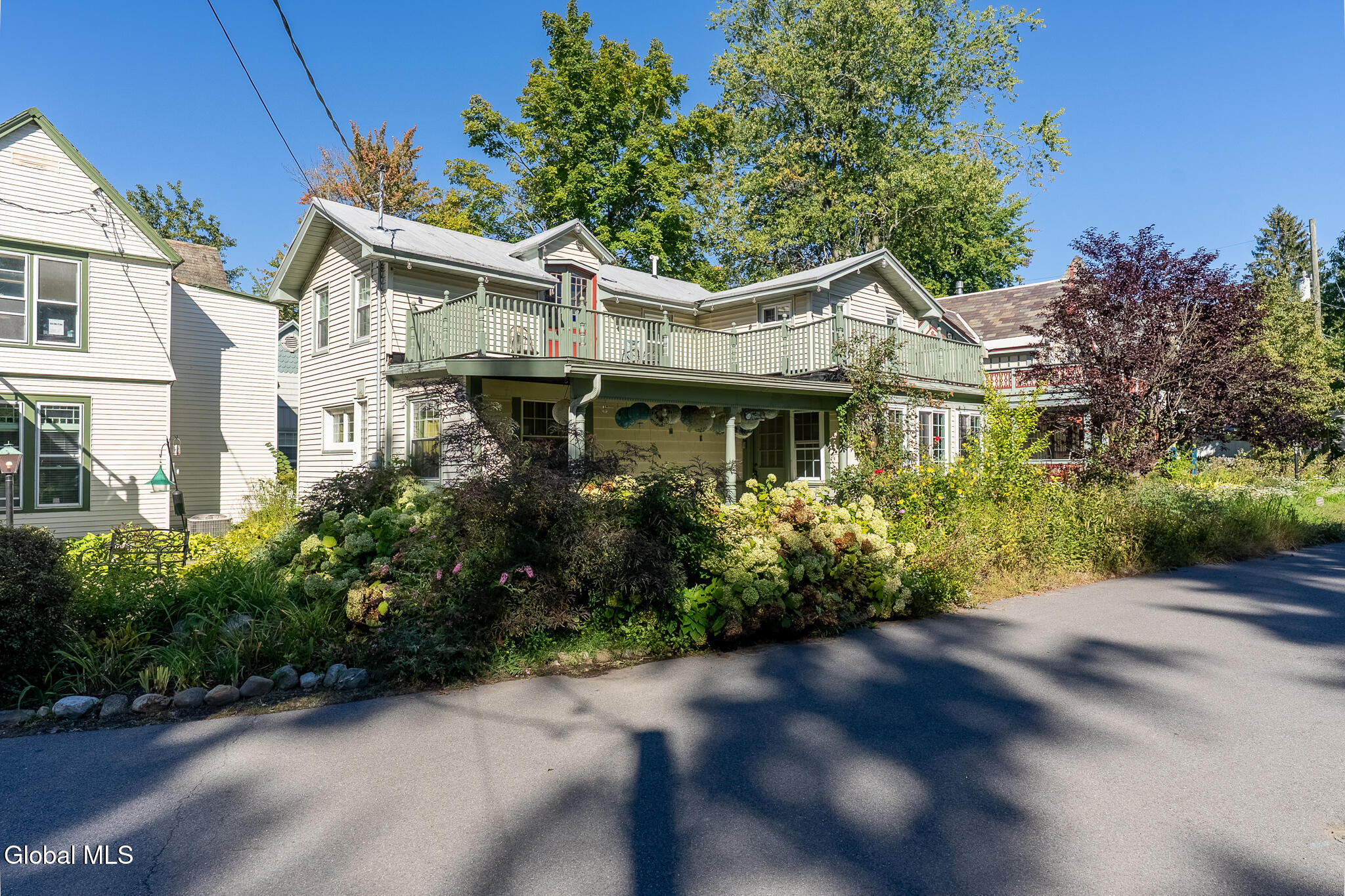 29 Wesley Avenue Round Lake NY 12151
