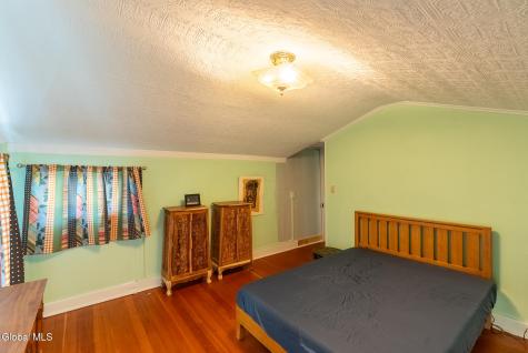 29 Wesley Avenue Round Lake NY 12151