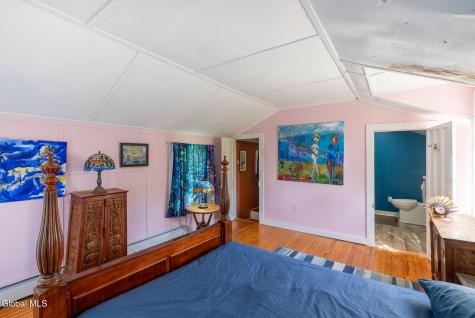 29 Wesley Avenue Round Lake NY 12151