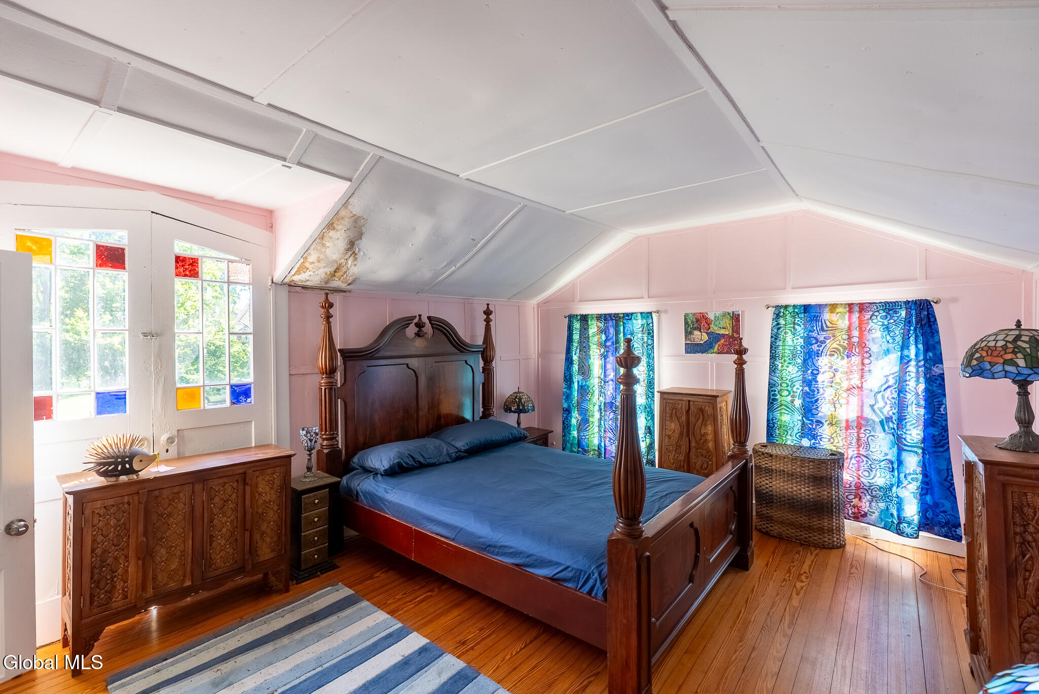 29 Wesley Avenue Round Lake NY 12151