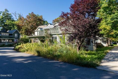 29 Wesley Avenue Round Lake NY 12151
