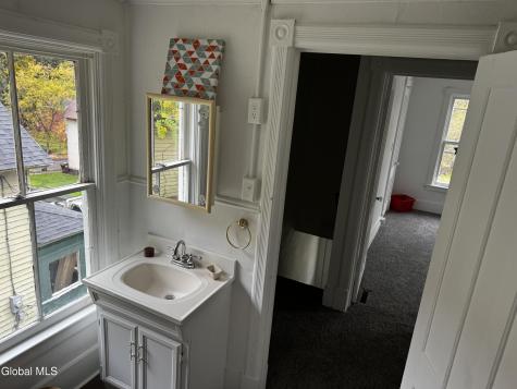 57 Mckinley Gloversville NY 12078