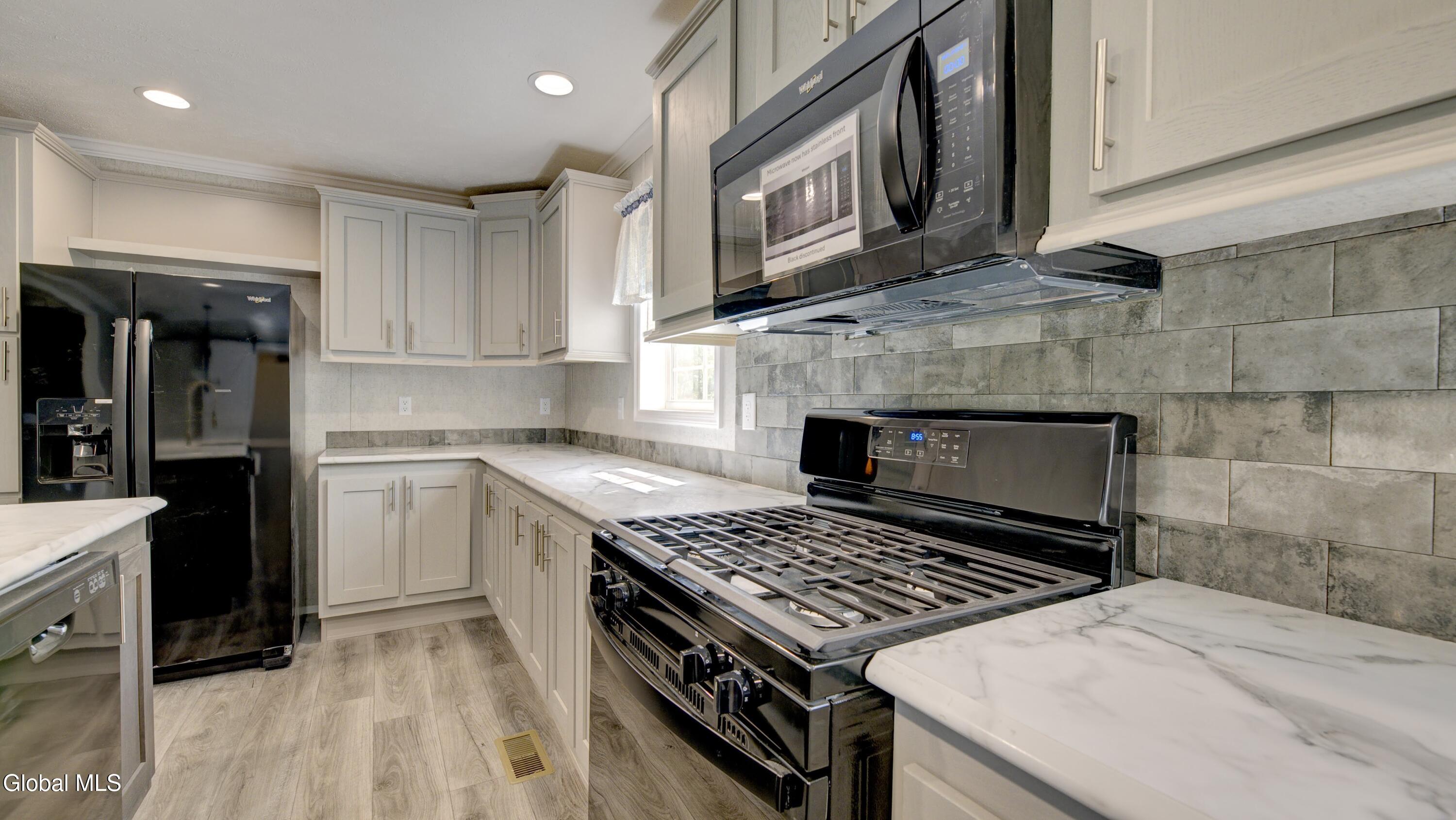 258 Burtonville Road Fultonville NY 12072