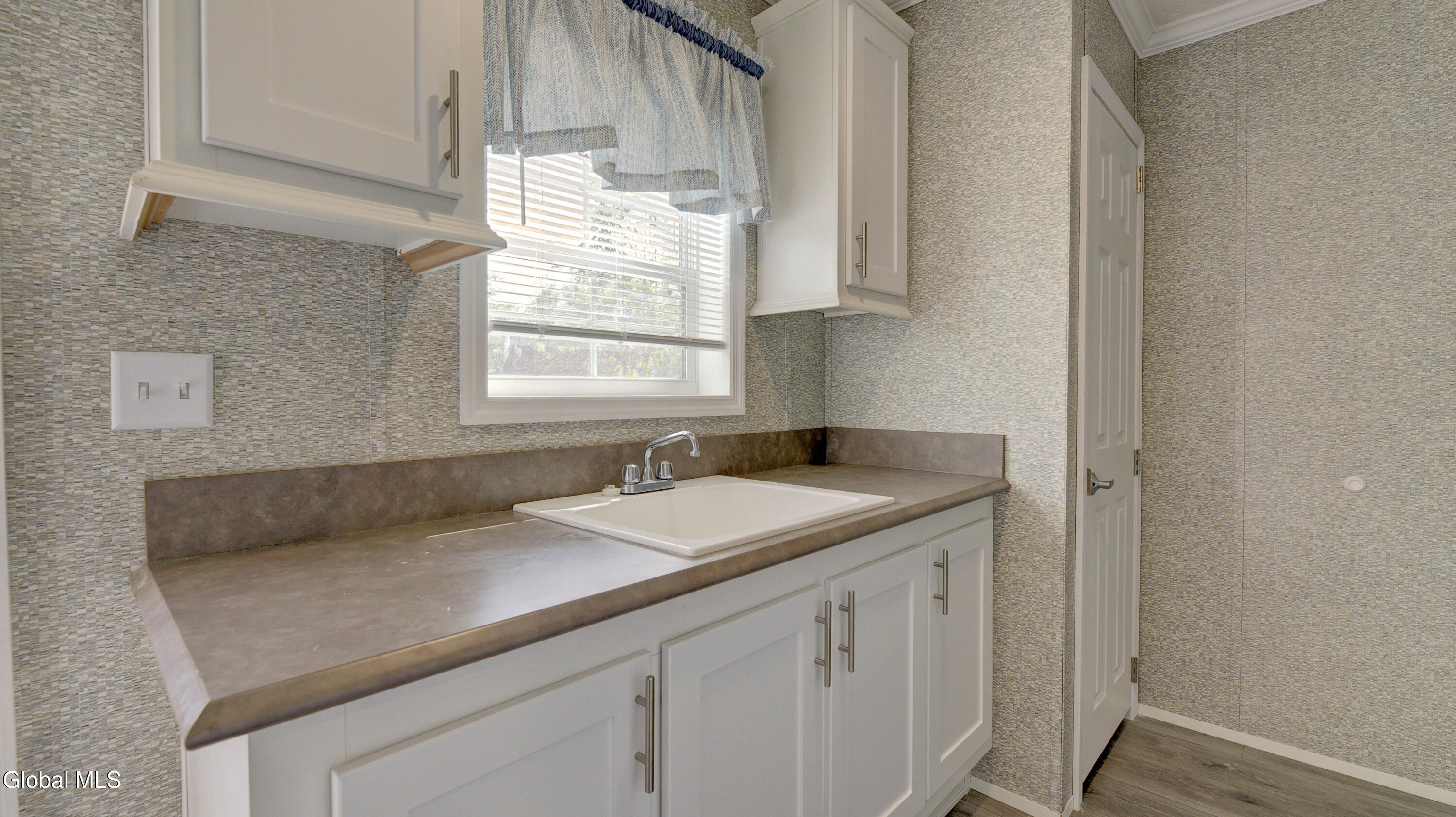 258 Burtonville Road Fultonville NY 12072