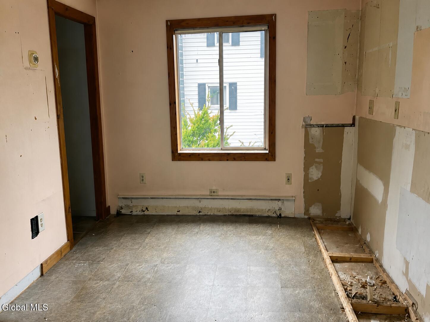 5 Elizabeth Street Port Henry NY 12974