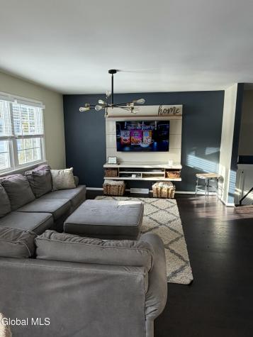 6 Stuyvesant Court Ballston Spa NY 12020