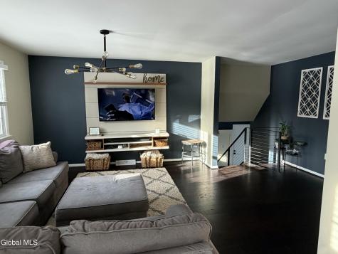 6 Stuyvesant Court Ballston Spa NY 12020